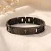Zwarte herenarmband van staal met het Onze Vader-gebed en kruis
